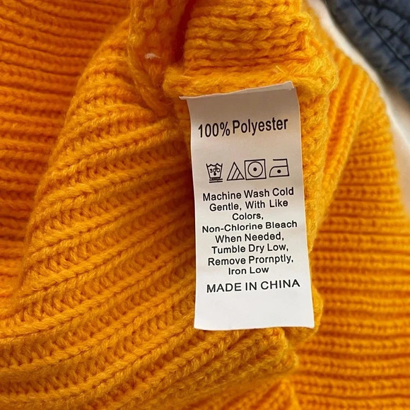 BBWM WOMAN Flutter Sleeve Cardigan Size Small - Picture 5 of 5